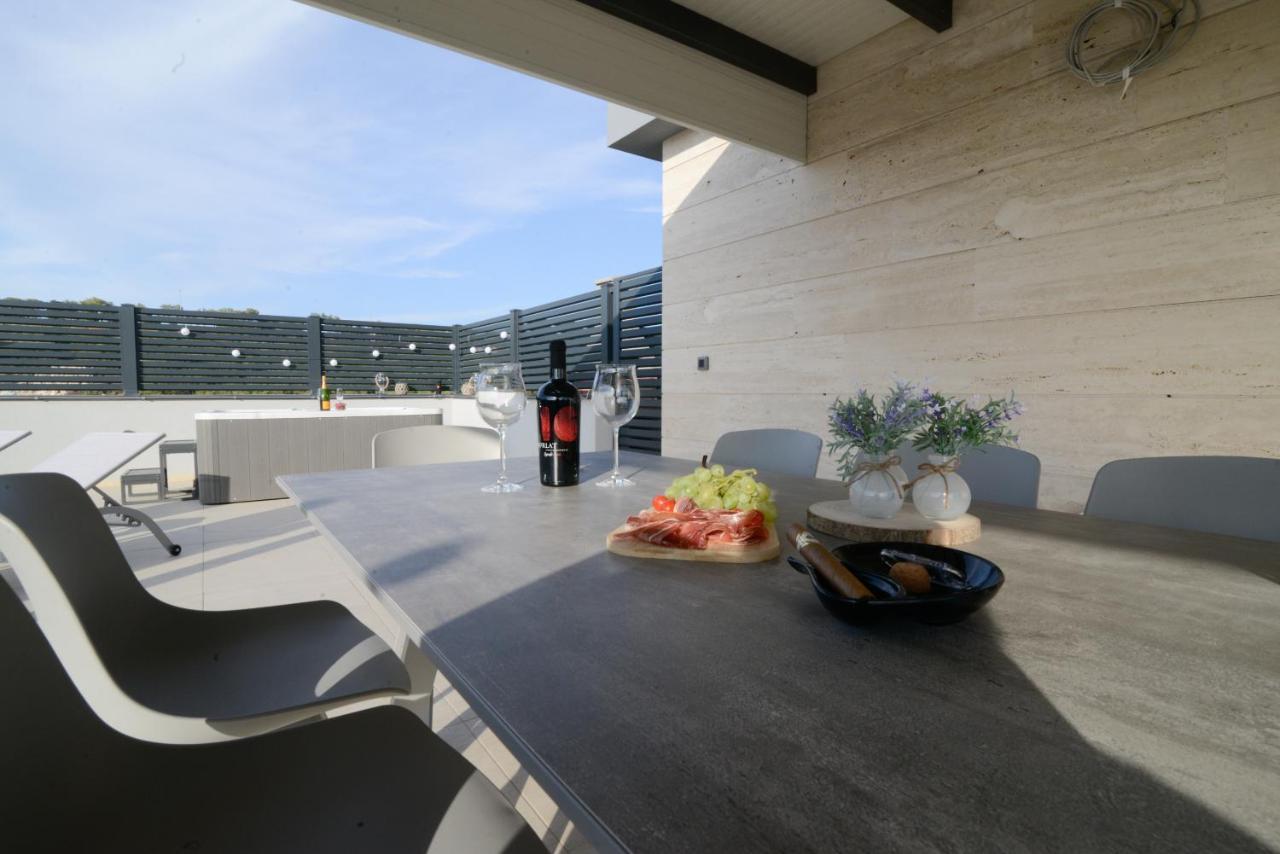Magic Sunset Apartment ซาดาร์ ภายนอก รูปภาพ